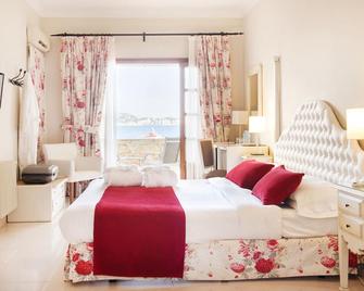 Hotel Cala Fornells - Peguera - Bedroom