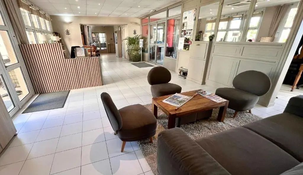 Hotel Le Mas Des Ponts D'arles - ארל - לובי