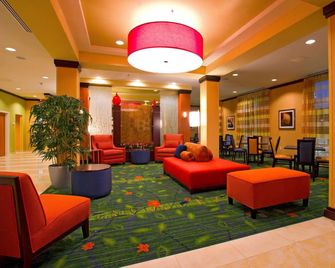 Fairfield Inn & Suites by Marriott San Antonio Alamo Plaza/Convention Center - San Antonio - Lobby