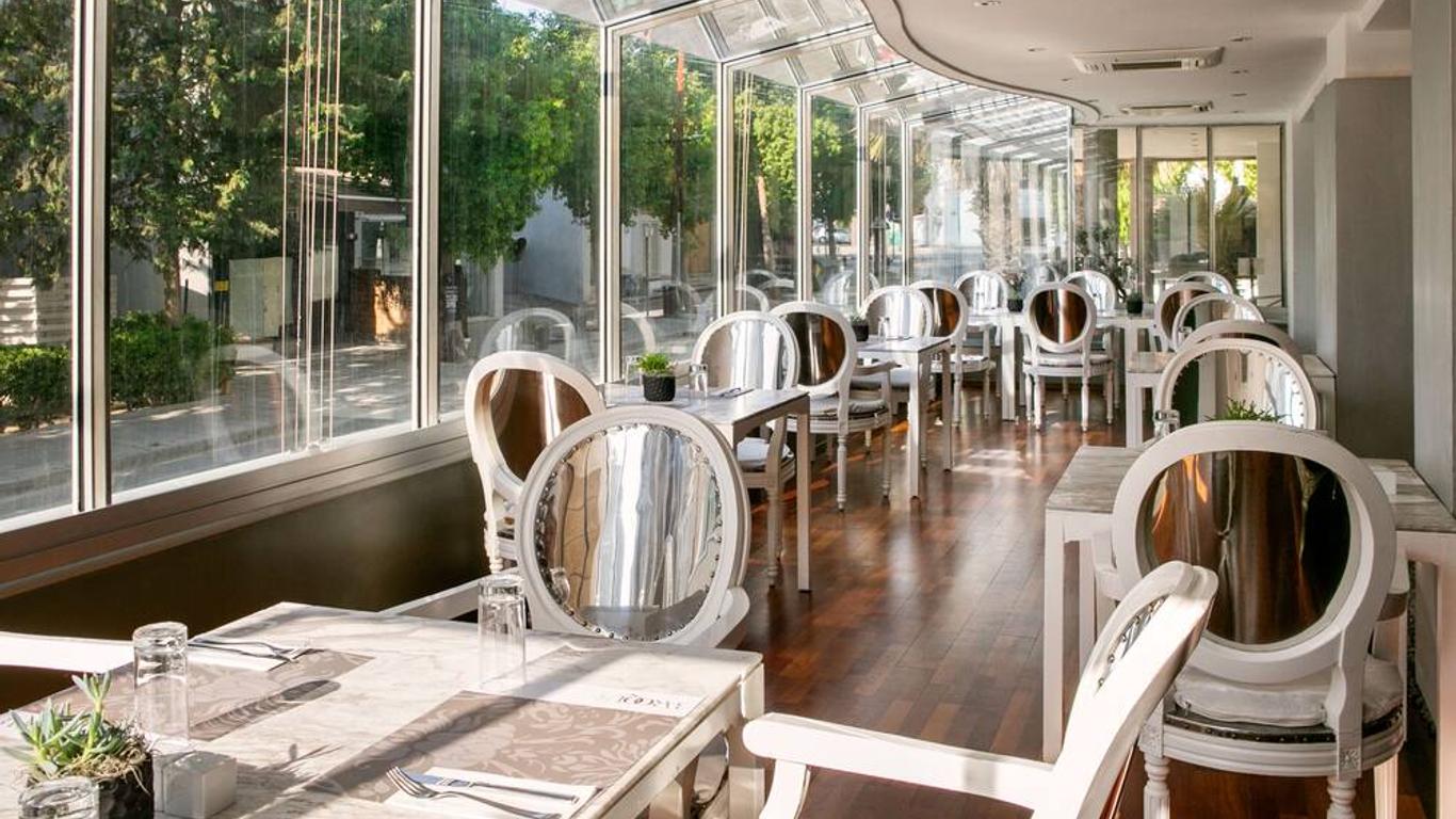 Cleopatra Hotel