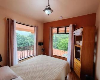 Mi Casa Su Casa Monteverde - Monteverde - Habitación