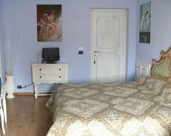 B&B Villa Botto - Cossato - Bedroom