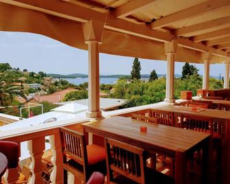 Hostel Villa Skansi - Hvar - Balcó