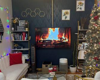 Chic 1 Bedroom in Prime Astoria - Queens