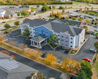 Comfort Suites Kansas City-Liberty - Kansas City - Edificio