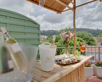 Hôtel Casabella Cannes Mouans Sartoux - Mouans-Sartoux - Balcon