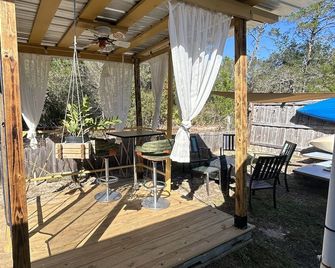 Bonne Nuit Weeki Wachee - Weeki Wachee - Patio