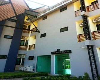 At Border Hotel - Paôy Pêt - Bangunan