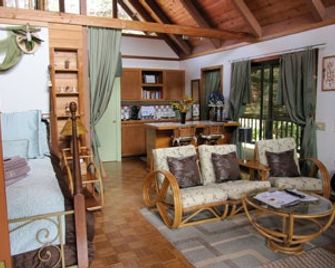 Lotus Garden Cottages - Volcano - Schlafzimmer