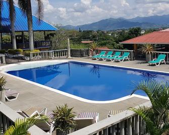 Hotel San Antonio del Cerro - Pereira - Pileta