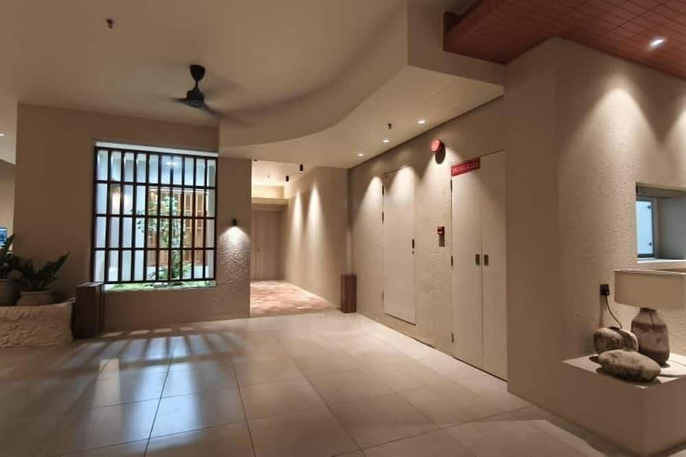Blanco Apartment Hotel - Bintulu
