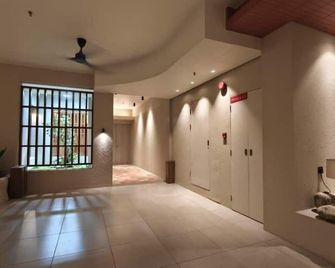 Blanco Apartment Hotel - Bintulu
