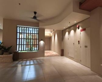Blanco Apartment Hotel - Bintulu