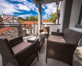 Garni Hotel Mint - Belgrado - Balkon