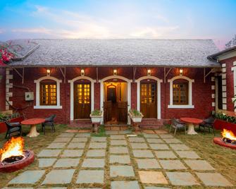 Sherbaug A Theme Park & Resort - Panchgani - Edificio