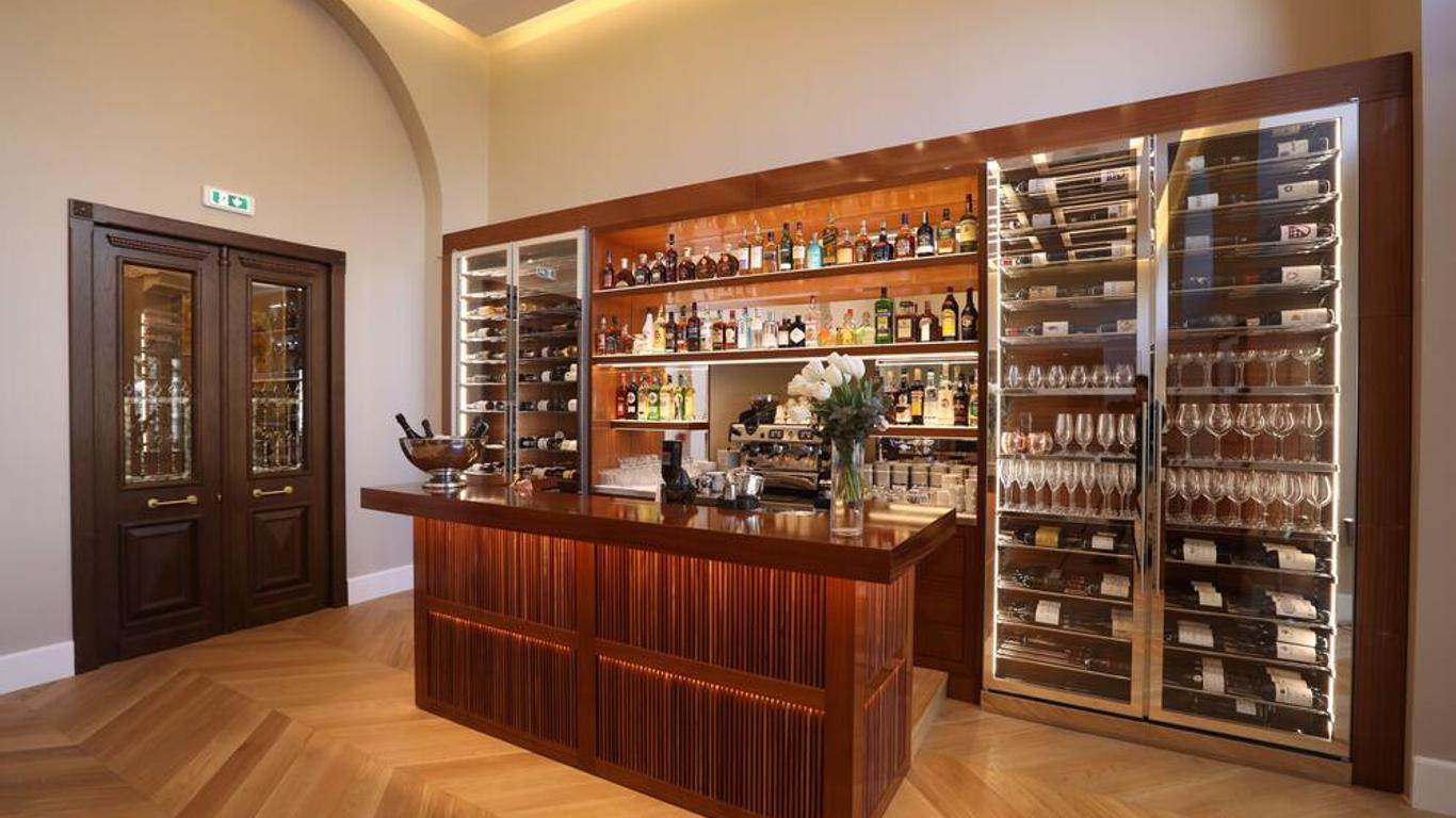 Grand Hotel Yerevan - Small Luxury Hotels of the World