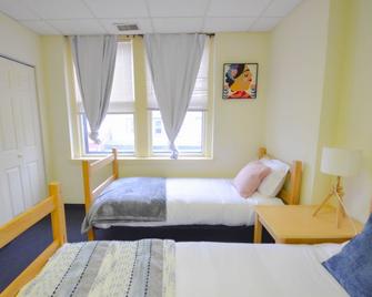 Michie House in College Hill - Hostel - Providence - Bedroom