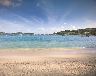 St. Thomas | Tropical Beach Retreat | Pool + Beach - Saint Thomas Island - Beach