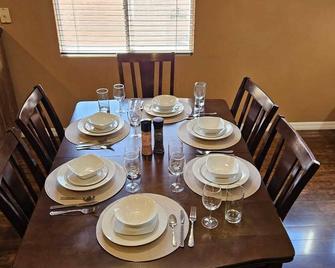 Downtown Summerlin house - Las Vegas - Dining room