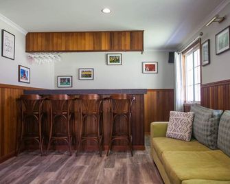 Clarence Homestead - Swim & Relax in the Mountains - Lithgow - Lobby