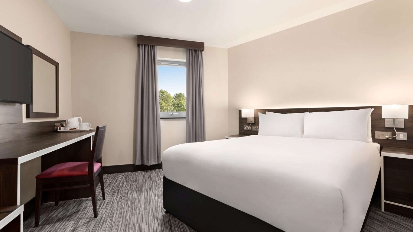 Ramada by Wyndham Cobham