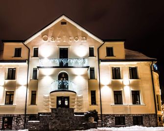 Willa Carlton - Zakopane - Rakennus