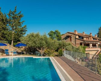 Podere La Tona - Gavorrano - Piscina