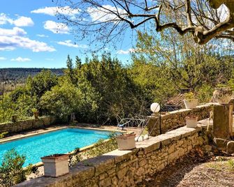 Cozy Home In St-Hippolyte-Du-Fort - Saint-Hippolyte-du-Fort - Piscina