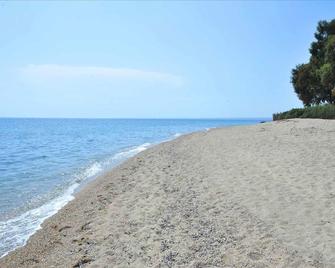 Sithonia Village - Gerakini - Beach