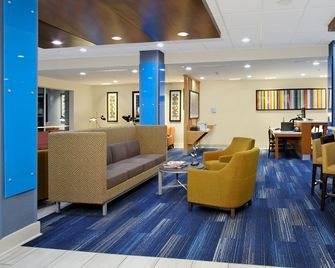 Holiday Inn Express & Suites Lake Charles South Casino Area By IHG - Lake Charles - Property amenity