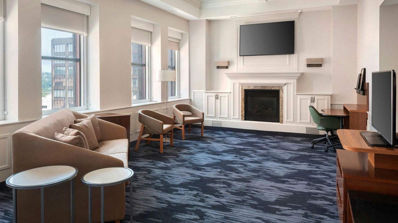 Fairfield Inn & Suites by Marriott Albany Downtown