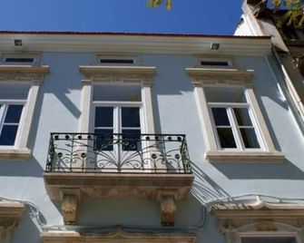 Ww Hostel & Suites - Coimbra - Building