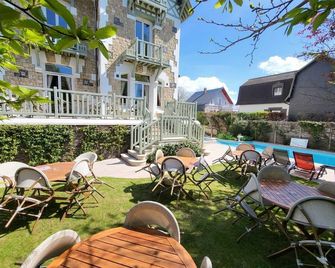 Villa Augeval Hôtel de charme & Spa - דואו-וויל - פטיו