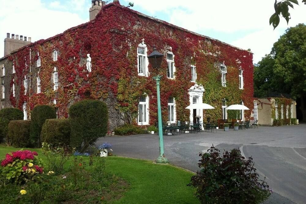 Hardwicke Hall Manor Hotel