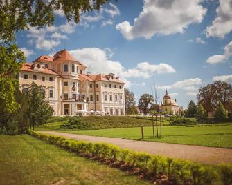 Château Liblice - Byšice - Habitación