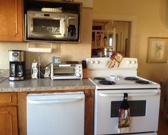 Comfy King, Queen Pullout, Relaxing Front Porch, Short Walk To Downtown - DeLand - Kitchen