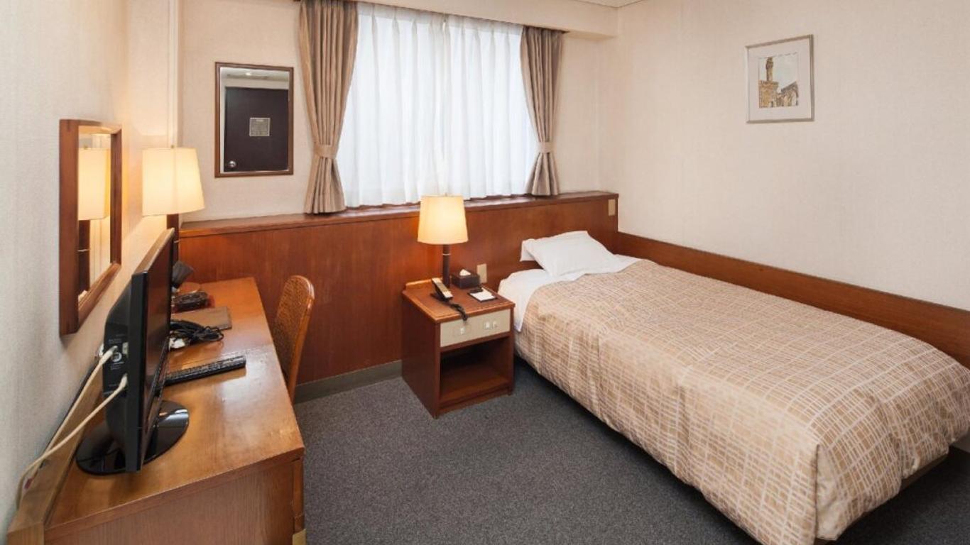 Reisenkaku Hotel Ekimae