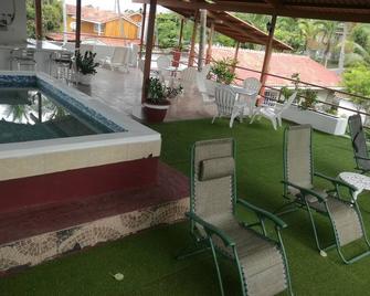Hotel Gerald - Contadora - Piscina