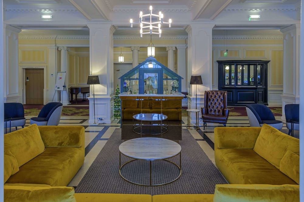 بيبليس هايدرو هوتل