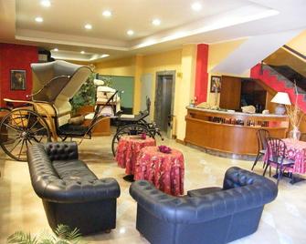 Hotel Residence Memmina - Frosinone - Lobby