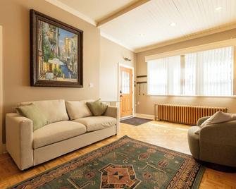 Les 4 Saisons - Quebec - Sala de estar