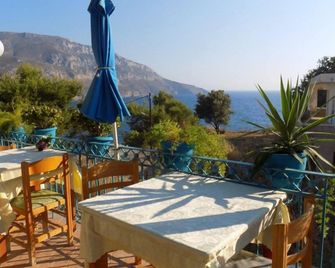 Mary Popi - Panormos - Balcony