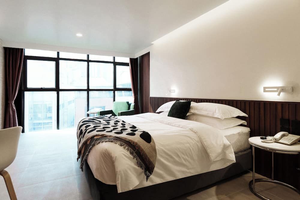 فندق غراند إن