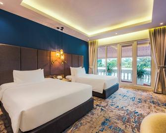Queenco Hotel & Casino - Krong Preah Sihanouk - Bedroom