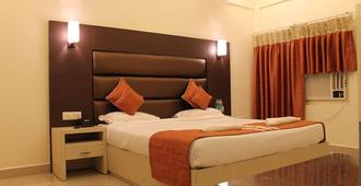 Hotel Shompen - Port Blair - Phòng ngủ