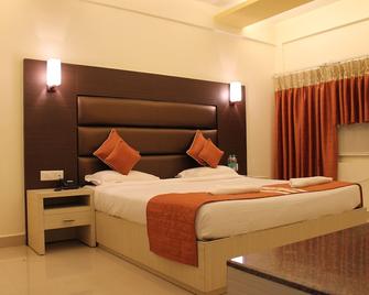Hotel Shompen - Port Blair - Port Blair - Bedroom