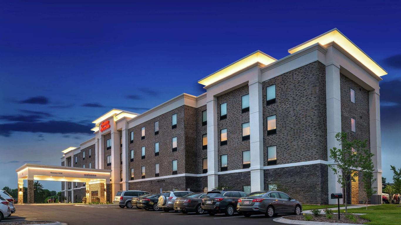 Hampton Inn & Suites St. Paul/Oakdale