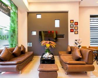 Kha Thy Hotel - Ho Chi Minh City - Living room