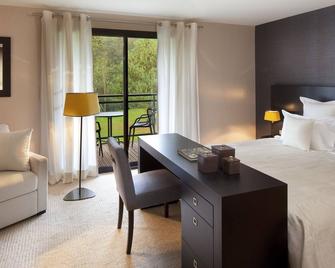 L'Aubinière Hotel-Restaurant & Spa - Saint-Ouen-les-Vignes - Habitación