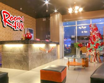 Rooms 498 Hostel - מאנדאלויונג סיטי - דלפק קבלה